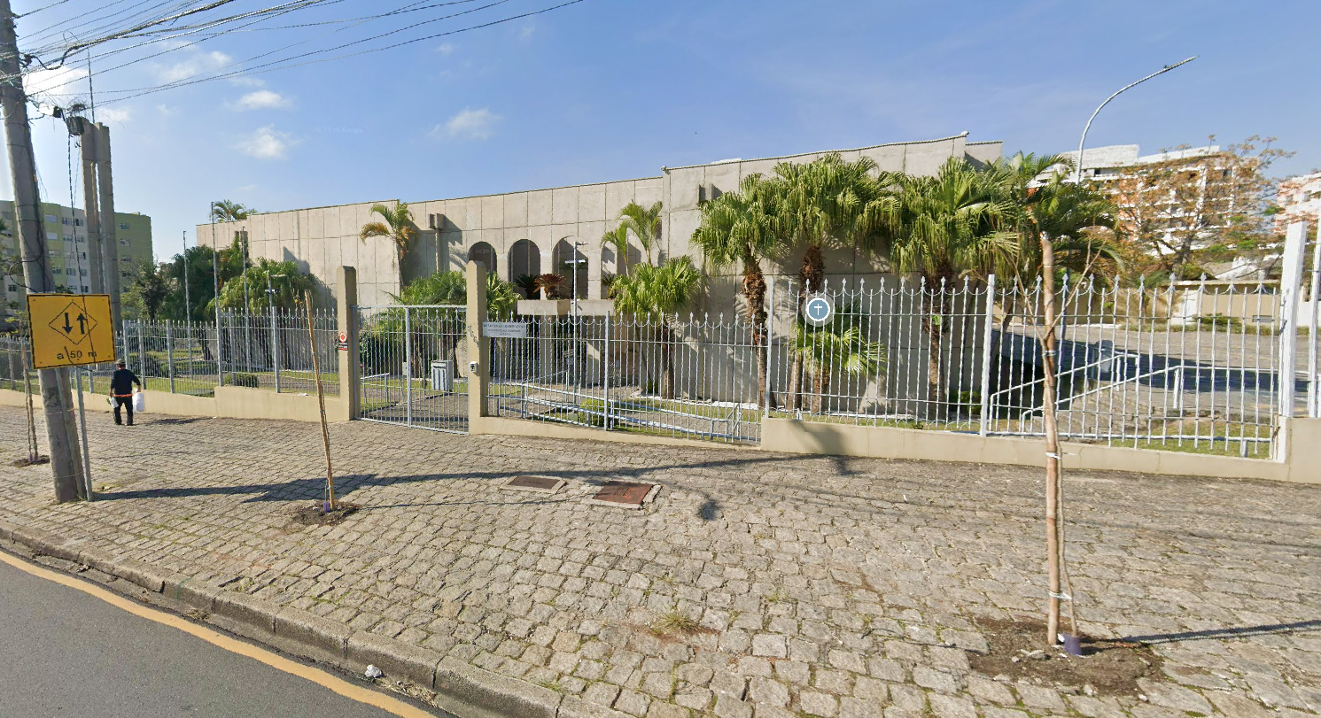 Fachada da Capela da Ala Portão, local do Dia da Educação